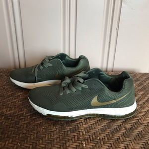 Nike Air Max Thea Sneakers